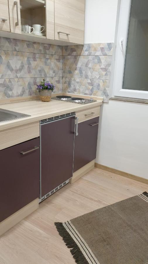 Apartmani Dea Jadranovo Exteriör bild