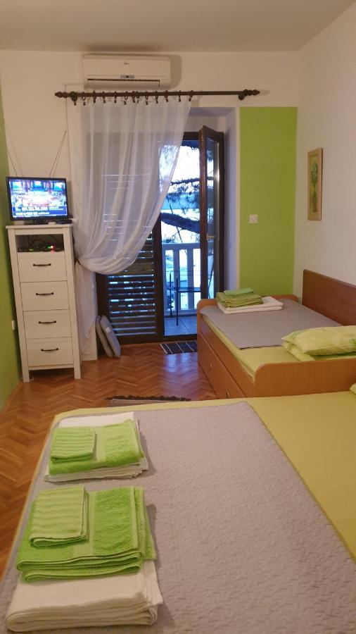 Apartmani Dea Jadranovo Exteriör bild