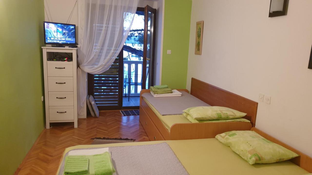 Apartmani Dea Jadranovo Exteriör bild