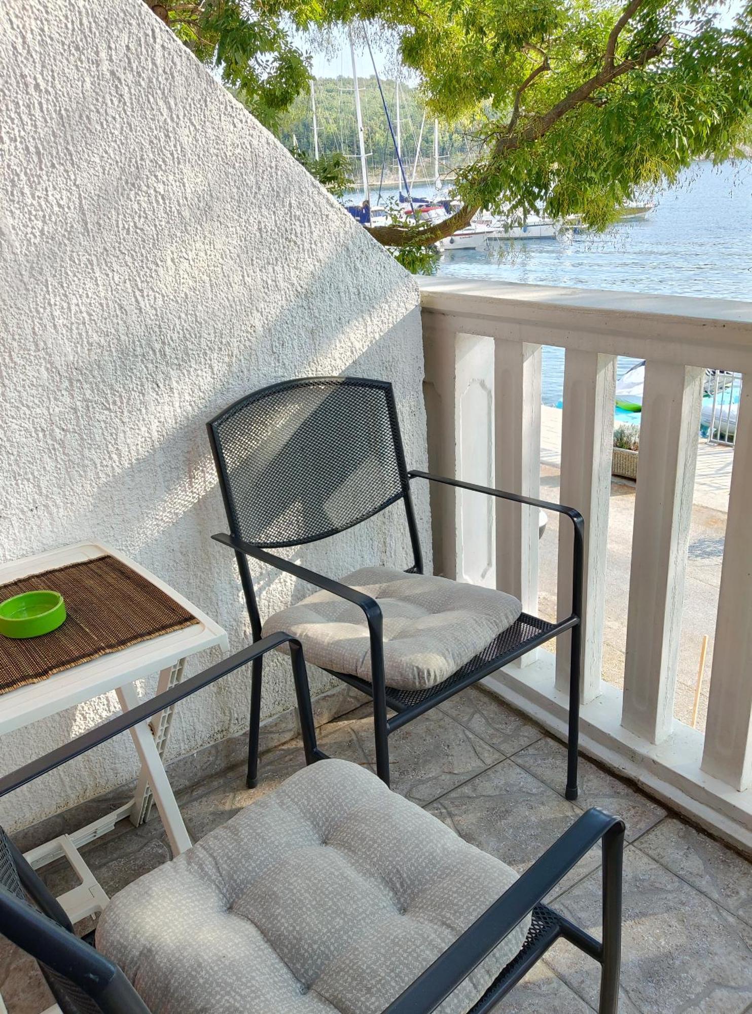 Apartmani Dea Jadranovo Exteriör bild
