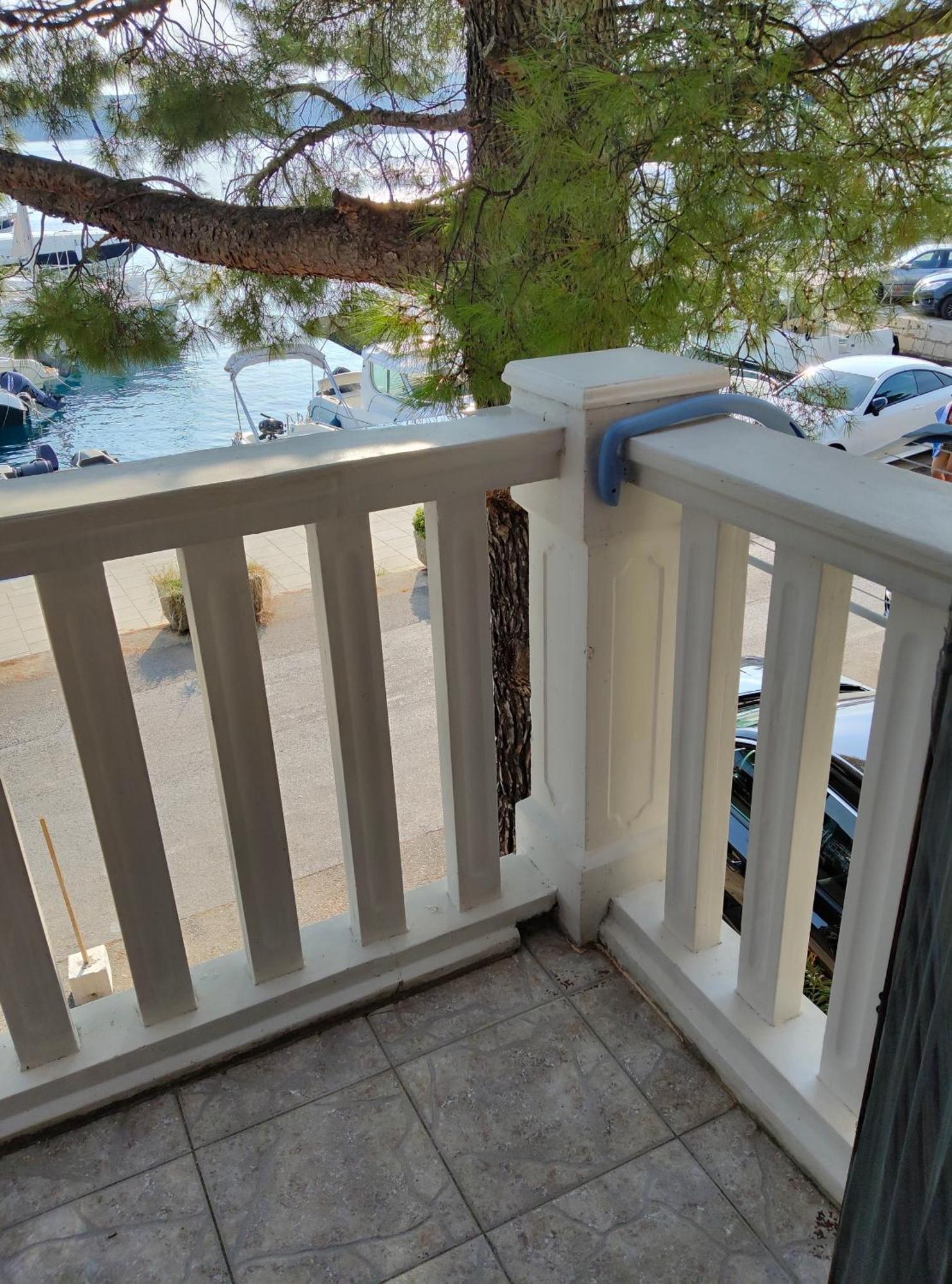 Apartmani Dea Jadranovo Exteriör bild